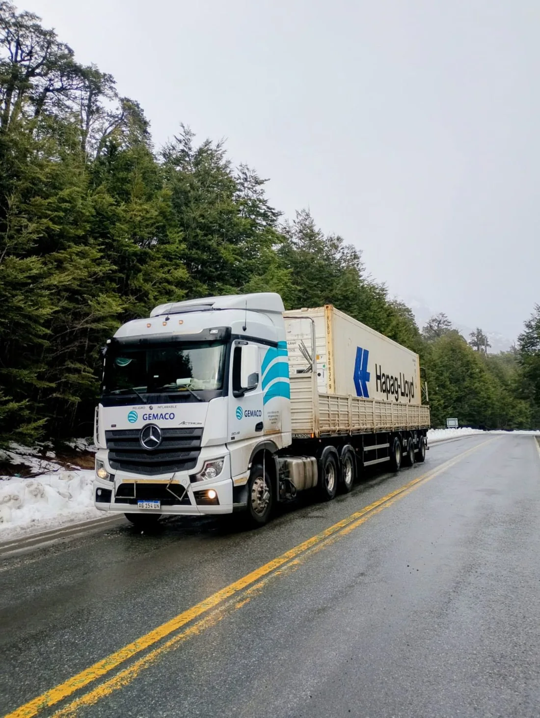 Unidad de Transporte GEMACO en ruta